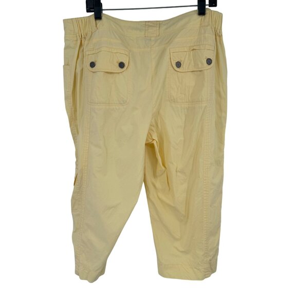 Chico's 3 Yellow Cargo Capris Pants Womens Size 16 Cotton stretch pockets - Picture 6 of 8